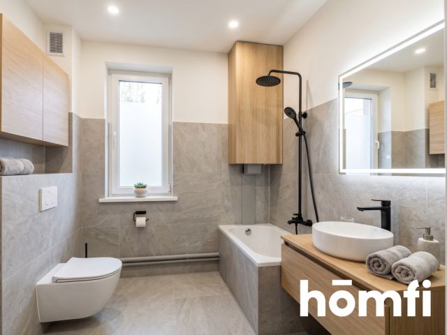 Dom z potencjałem w Lesiowie 65m2 - Dom - Sprzedaż - Radomski, Jastrzębia / Lesiów