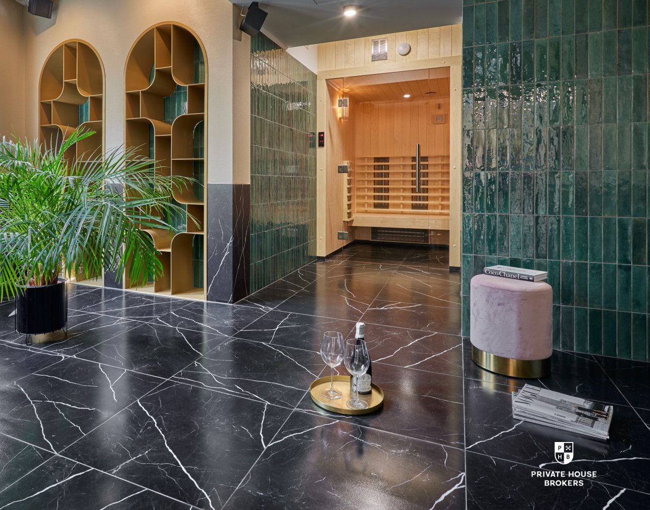 Noble Residence | Jacuzzi, Sauna, Gym | Old Town - Apartment - Rent - Kraków, Śródmieście / Stare Miasto