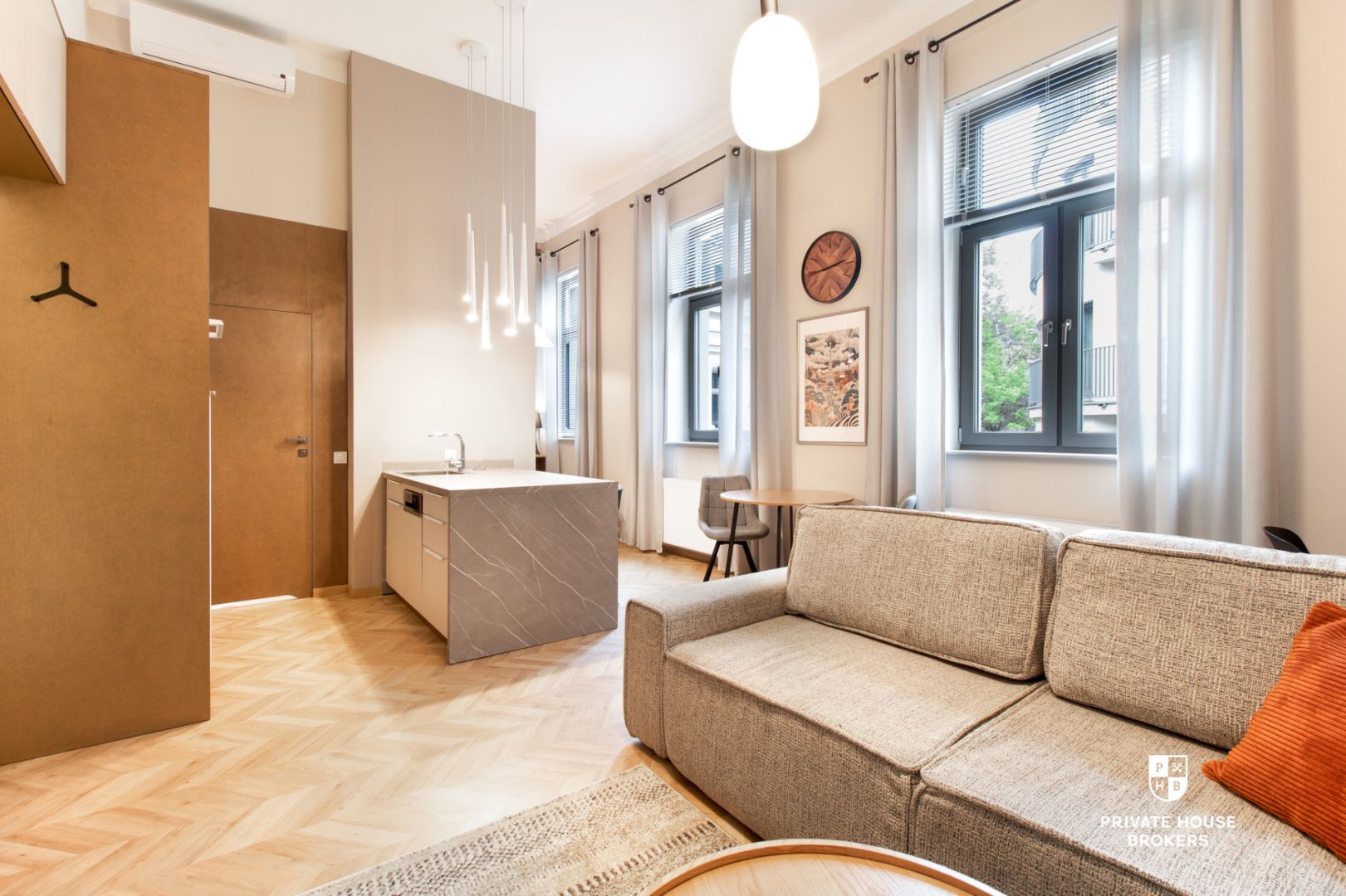 Noble Residence | Jacuzzi, Sauna, Gym | Old Town - Apartment - Rent - Kraków, Śródmieście / Stare Miasto