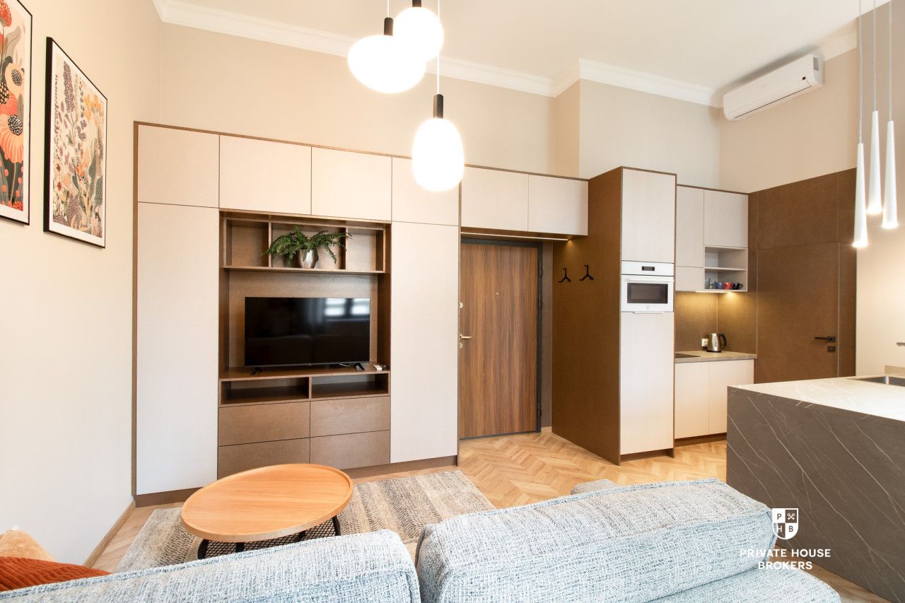 Noble Residence | Jacuzzi, Sauna, Gym | Old Town - Apartment - Rent - Kraków, Śródmieście / Stare Miasto