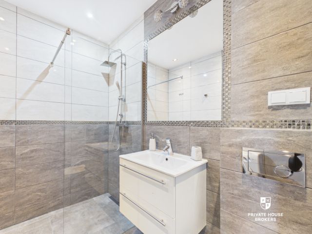 Jasne, funkcjonalne Studio - Dąbska - Mieszkanie - Sprzedaż - Kraków, Śródmieście / Dąbie