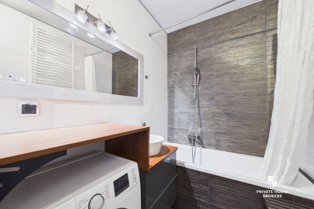 Cozy one-bedroom apartment in a modern development | Balcony | Podgórze | Wielicka Street - Apartment - Sale - Kraków, Podgórze