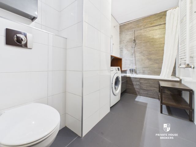 Cozy one-bedroom apartment in a modern development | Balcony | Podgórze | Wielicka Street - Apartment - Sale - Kraków, Podgórze