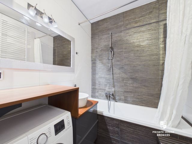 Cozy one-bedroom apartment in a modern development | Balcony | Podgórze | Wielicka Street - Apartment - Sale - Kraków, Podgórze