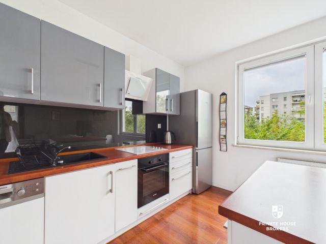 Cozy one-bedroom apartment in a modern development | Balcony | Podgórze | Wielicka Street - Apartment - Sale - Kraków, Podgórze