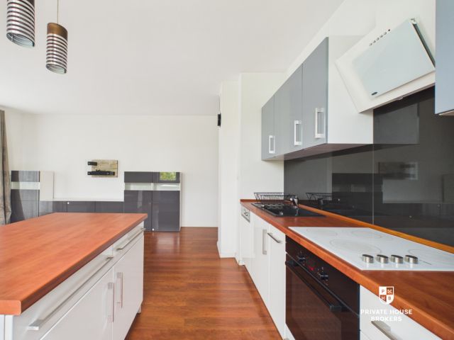 Cozy one-bedroom apartment in a modern development | Balcony | Podgórze | Wielicka Street - Apartment - Sale - Kraków, Podgórze