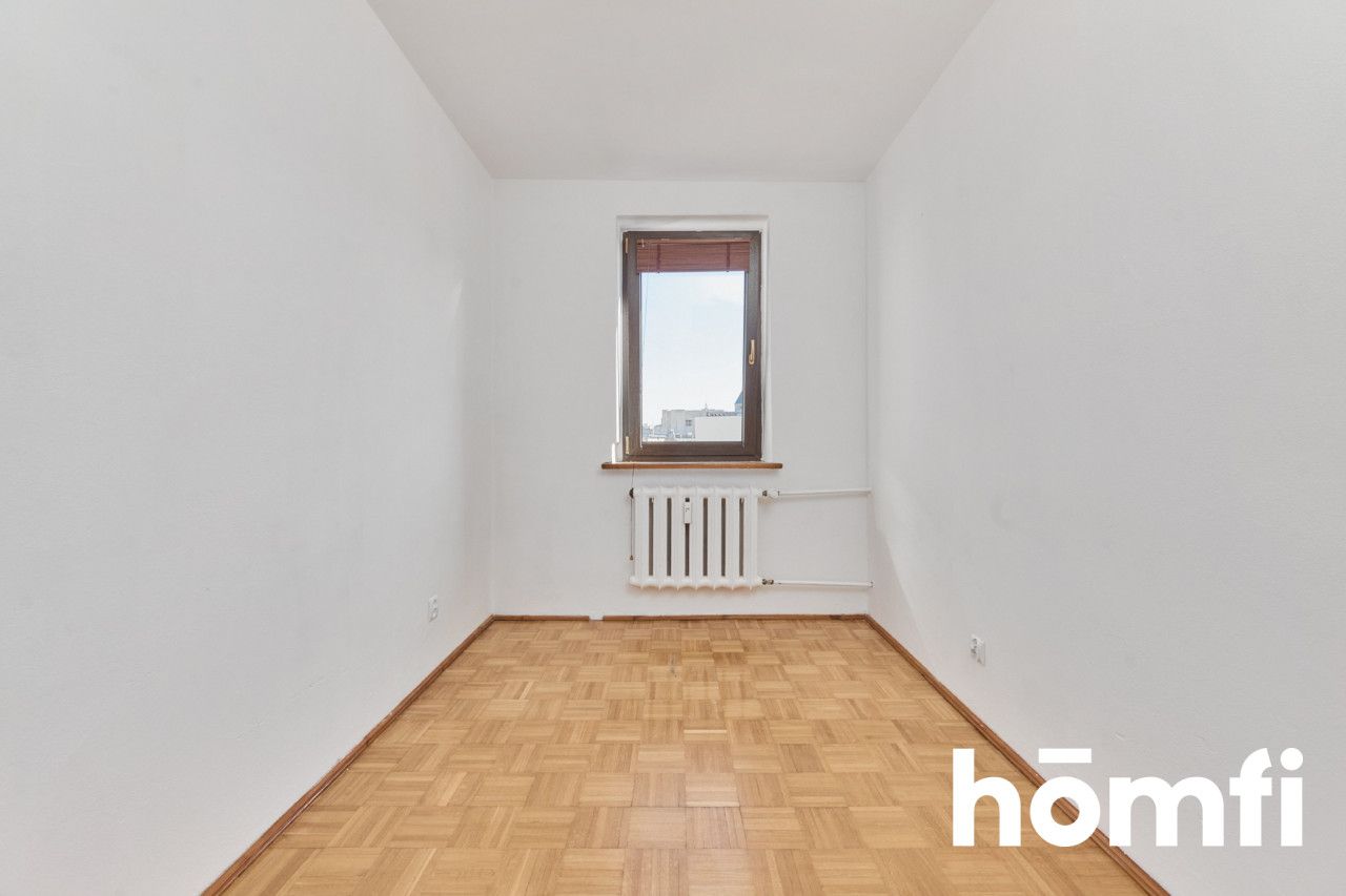 An apartment overlooking the Włodkowica Street promenade - Apartment - Sale - Wrocław, Stare Miasto