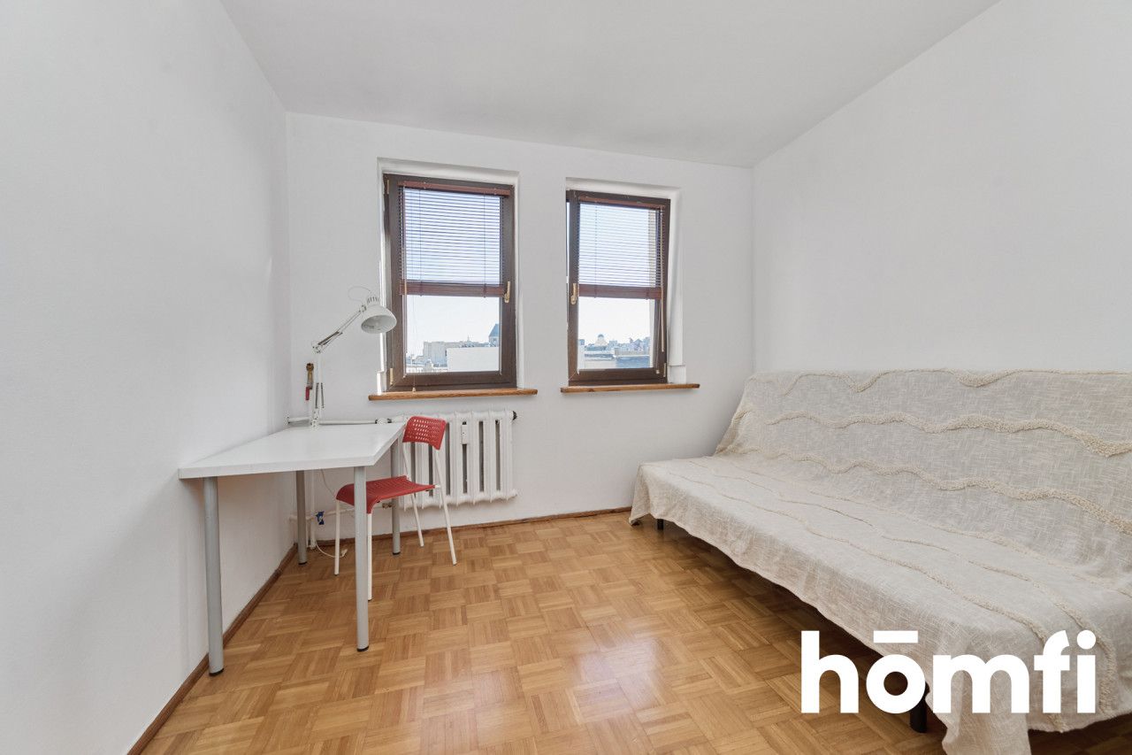 An apartment overlooking the Włodkowica Street promenade - Apartment - Sale - Wrocław, Stare Miasto