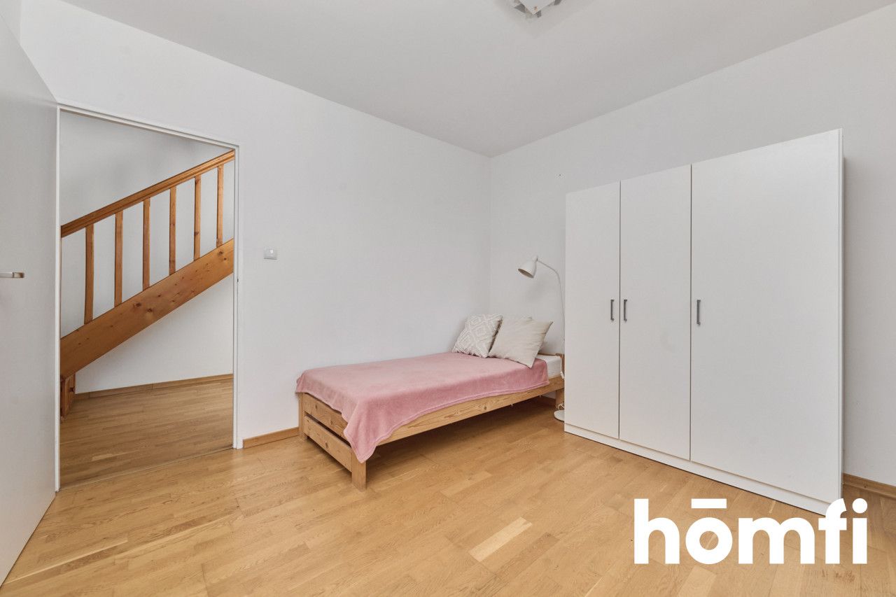 An apartment overlooking the Włodkowica Street promenade - Apartment - Sale - Wrocław, Stare Miasto