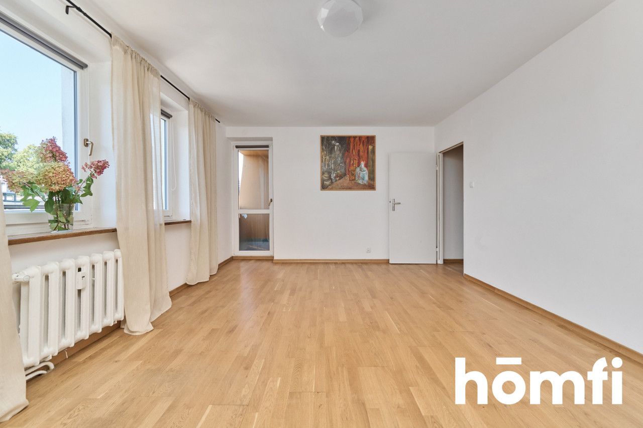 An apartment overlooking the Włodkowica Street promenade - Apartment - Sale - Wrocław, Stare Miasto