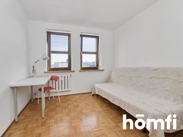 An apartment overlooking the Włodkowica Street promenade - Apartment - Sale - Wrocław, Stare Miasto
