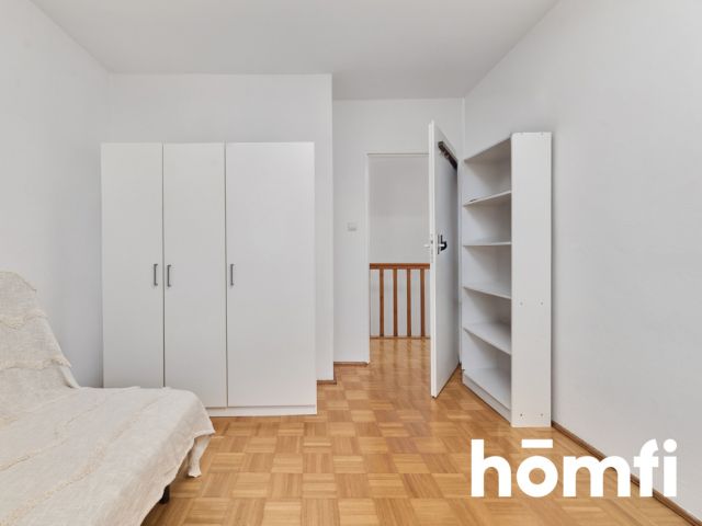 An apartment overlooking the Włodkowica Street promenade - Apartment - Sale - Wrocław, Stare Miasto