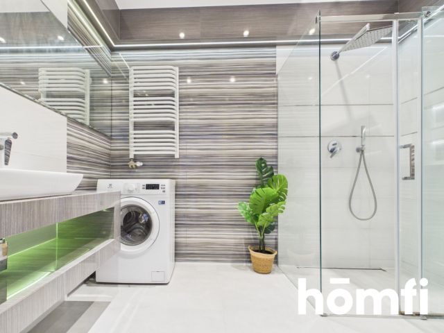 Spacious living area | Balcony accessible from every room - Квартира - Продаж - Kraków, Podgórze / Płaszów