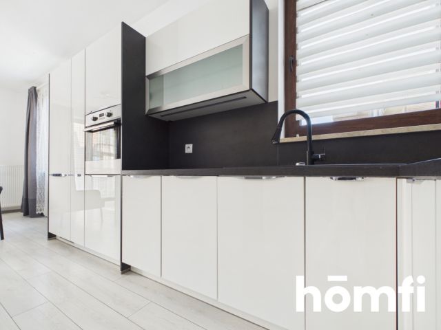 Spacious living area | Balcony accessible from every room - Квартира - Продаж - Kraków, Podgórze / Płaszów