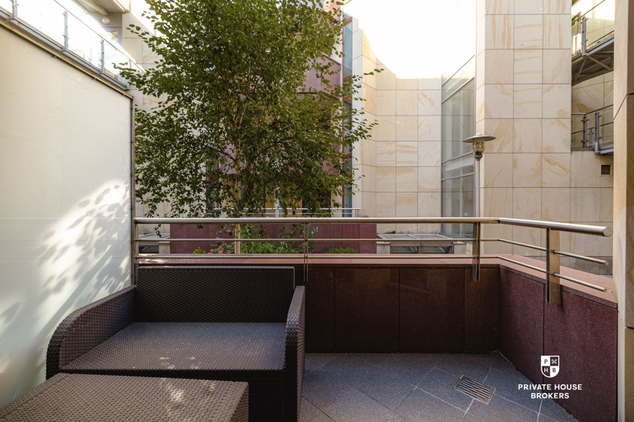 Large apartment opposite Galeria Dominikańska - Apartment - Rent - Wrocław, Stare Miasto / Rynek