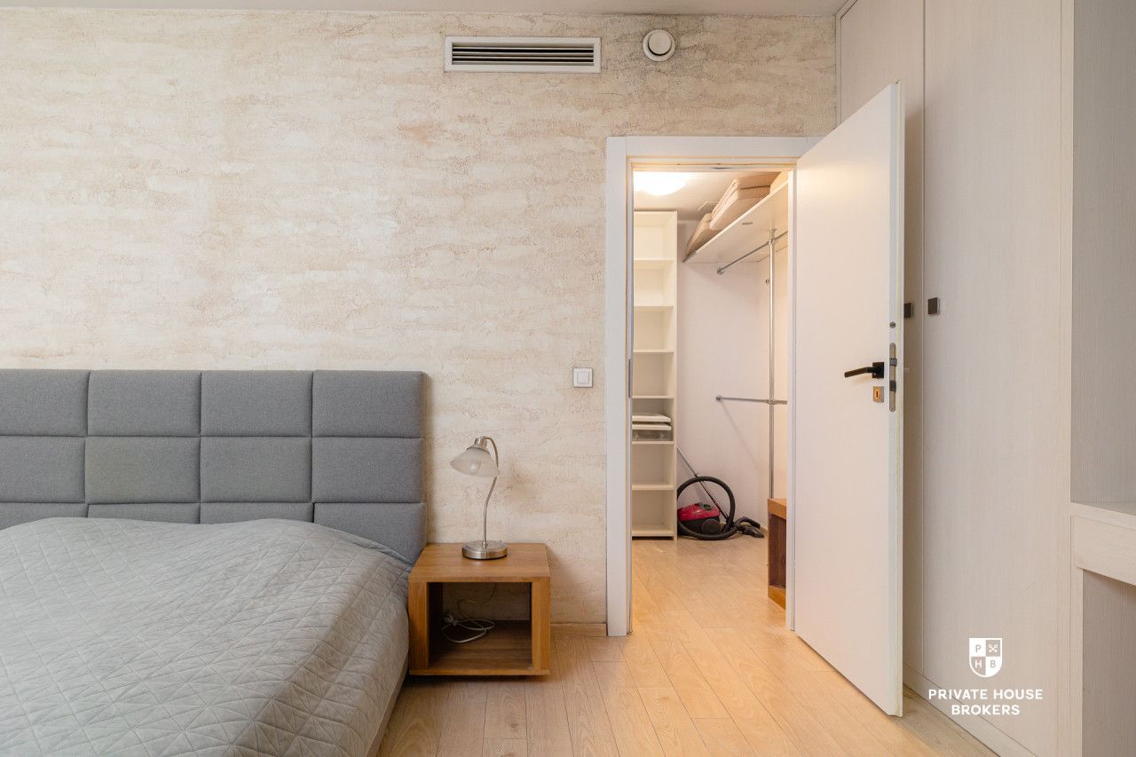 Large apartment opposite Galeria Dominikańska - Apartment - Rent - Wrocław, Stare Miasto / Rynek