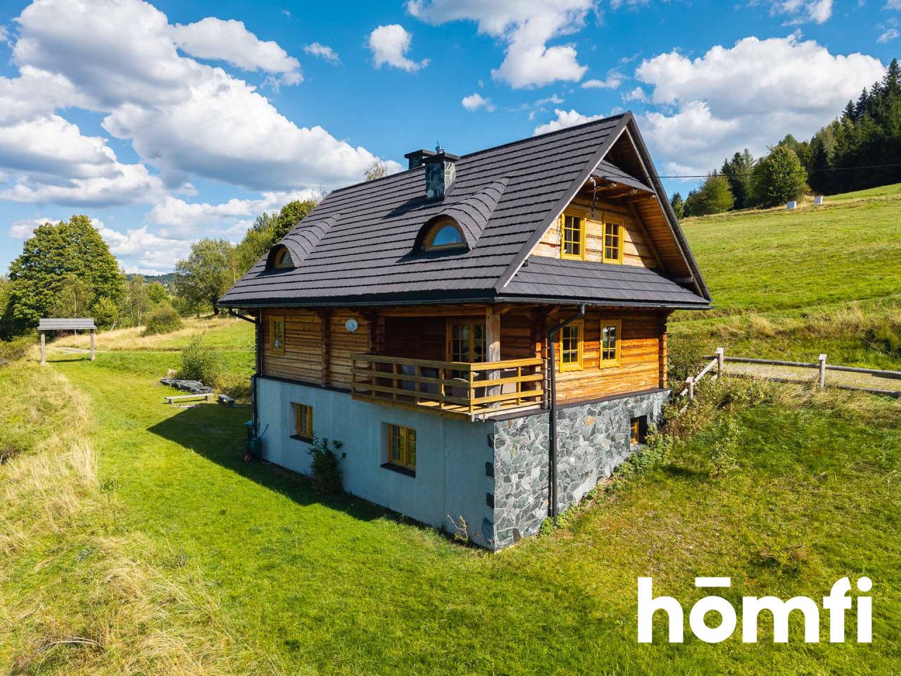 Exceptional Log Home in Zawoja – 4 Bedrooms, Sauna, Large Terrace & Over 3,000 m² of Land - House - Sale - Suski, Zawoja