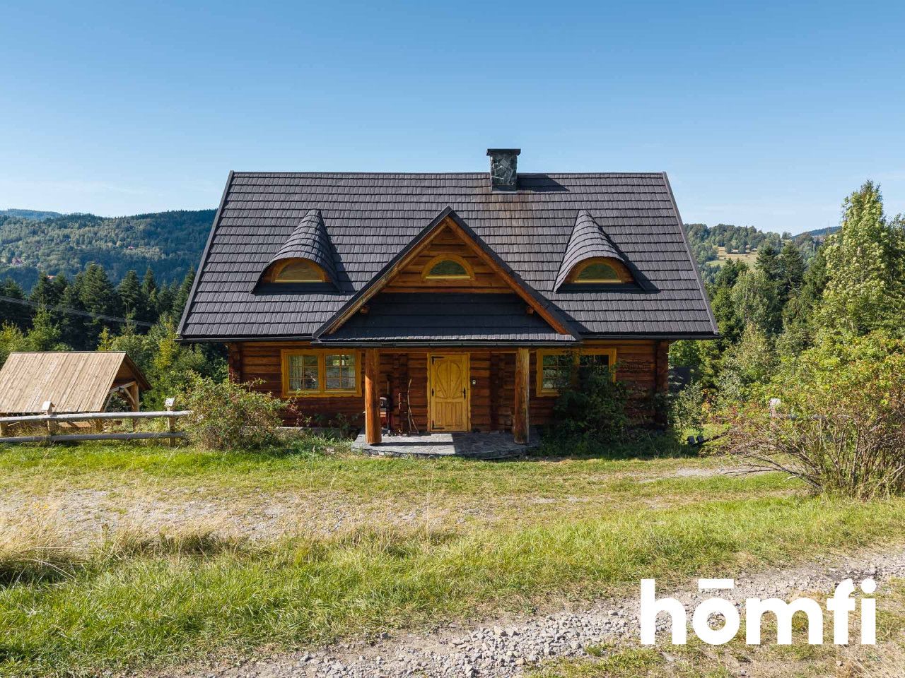 Exceptional Log Home in Zawoja – 4 Bedrooms, Sauna, Large Terrace & Over 3,000 m² of Land - House - Sale - Suski, Zawoja
