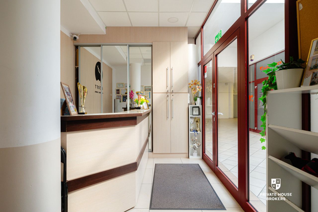 3-room apartment with a functional layout and a massive garden - Commercial premises - Sale - Wrocław, Krzyki / Partynice