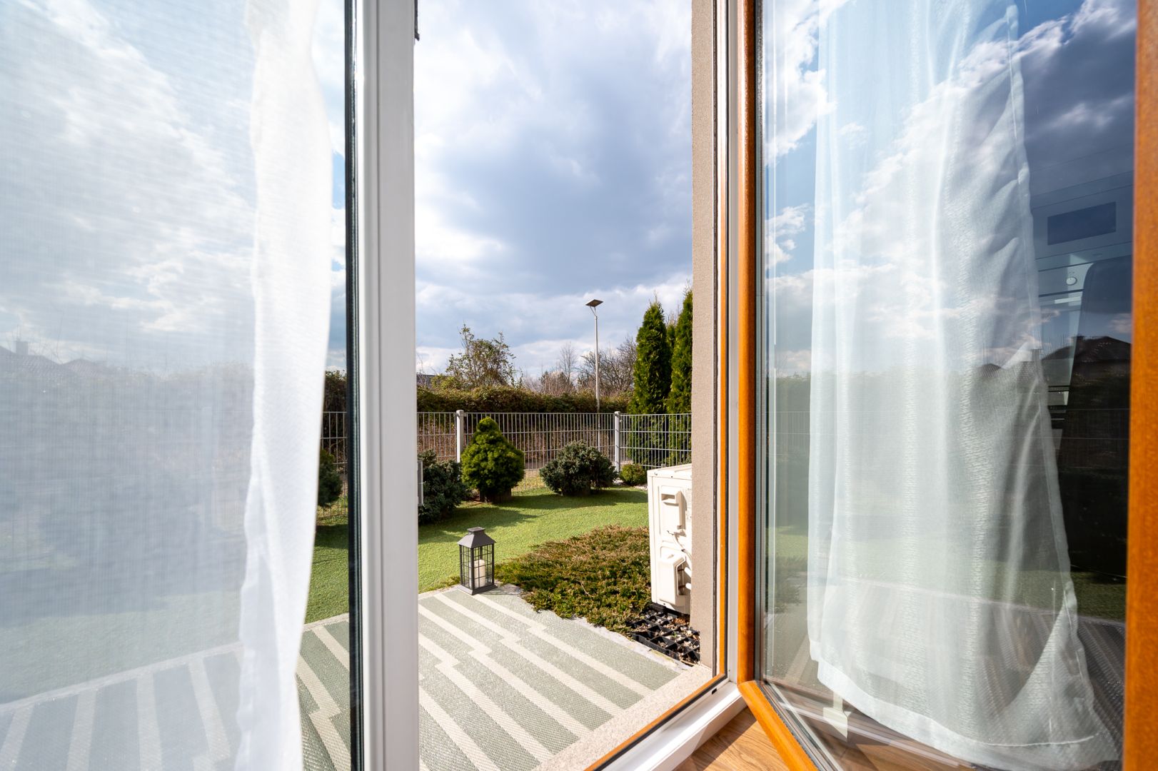 Studio apartment with a GARDEN, air conditioning, and high ceilings | Czerwone Maki | UJ - Квартира - Оренда - Kraków