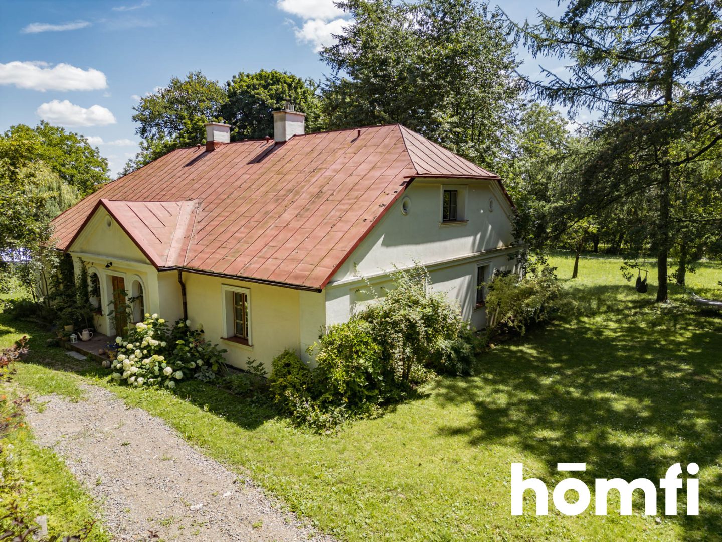 A manor house with soul and 5,500 m² of your own private world - Дім - Продаж - Świdnicki, Rybczewice / Choiny
