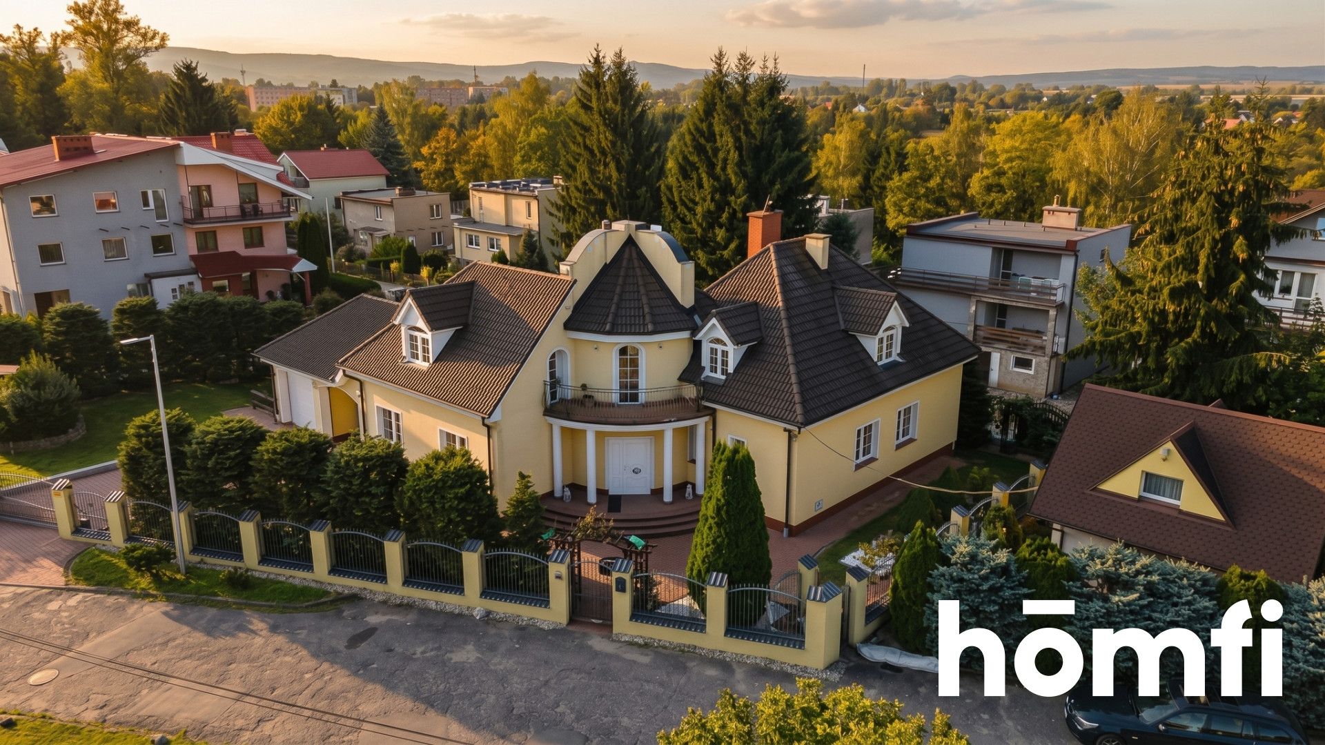 An exceptional property with a beautiful garden in Kłodzko. - House - Sale - Kłodzki, Kłodzko