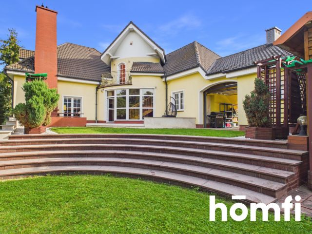 An exceptional property with a beautiful garden in Kłodzko. - Дім - Продаж - Kłodzki, Kłodzko