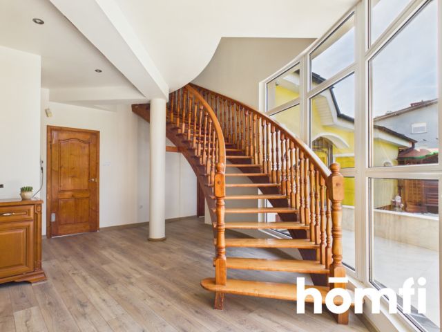 An exceptional property with a beautiful garden in Kłodzko. - Дім - Продаж - Kłodzki, Kłodzko