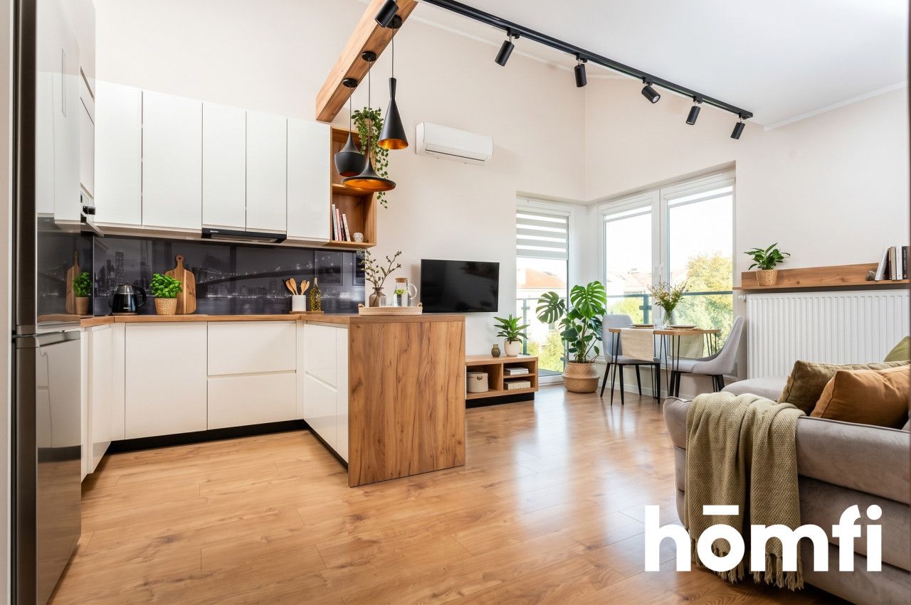 ATTRACTIVE 2 ROOMS | MARCHOŁTA ST. | BALCONY | AIR CONDITIONING | GARAGE | 3 MIN TO TRAM - Apartment - Sale - Kraków, Śródmieście / Prądnik Czerwony