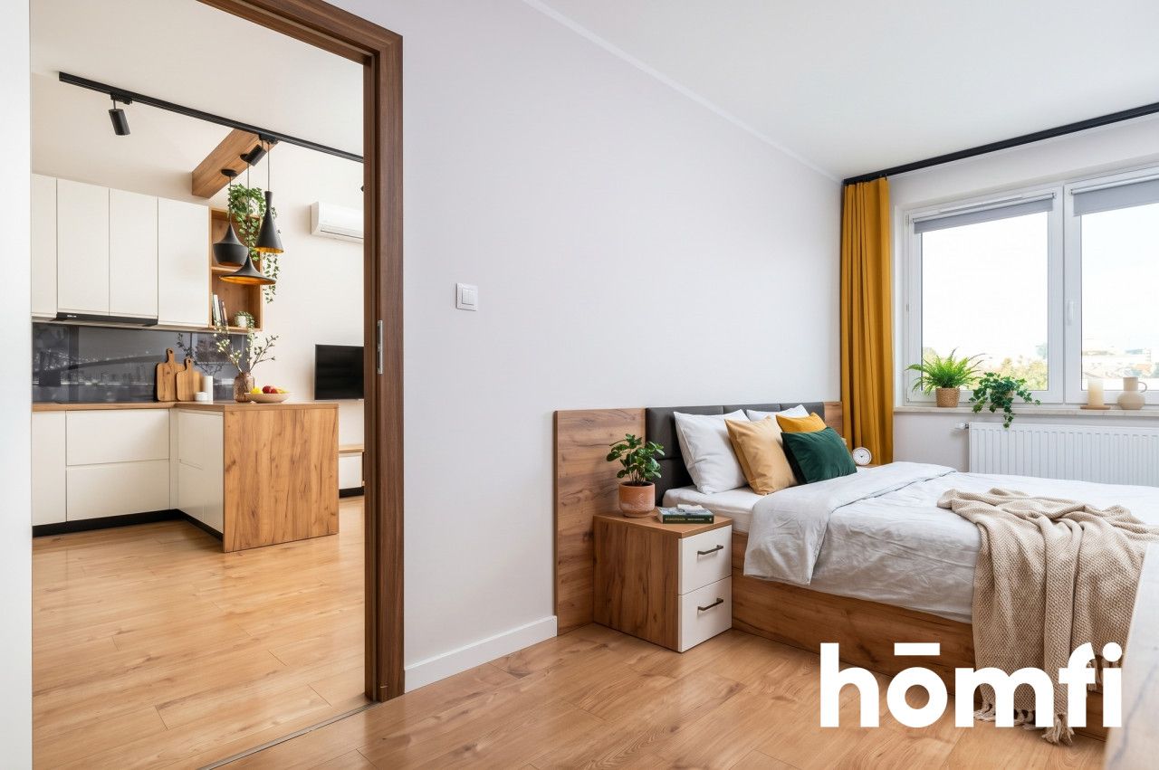 ATTRACTIVE 2 ROOMS | MARCHOŁTA ST. | BALCONY | AIR CONDITIONING | GARAGE | 3 MIN TO TRAM - Apartment - Sale - Kraków, Śródmieście / Prądnik Czerwony