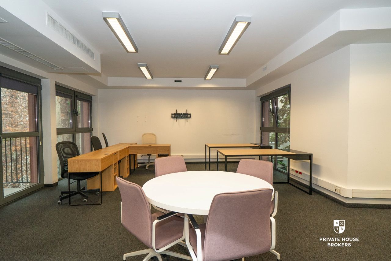 Office space for rent Plac na Grobach 58 sqm - Commercial premises - Rent - Kraków, Śródmieście / Stare Miasto