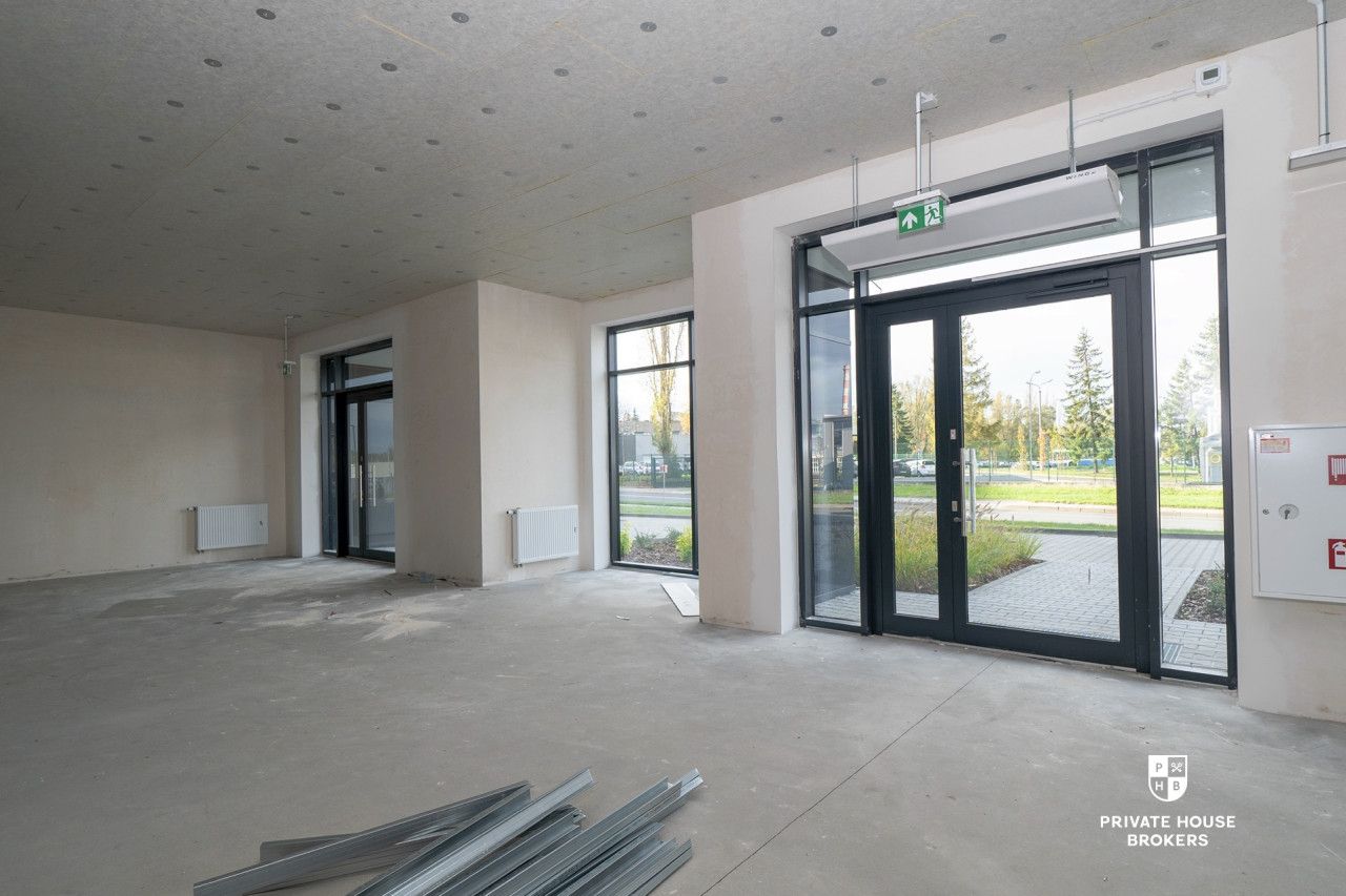 Commercial space for rent Walerego Sławka street 178 sqm - Commercial premises - Rent - Kraków, Podgórze