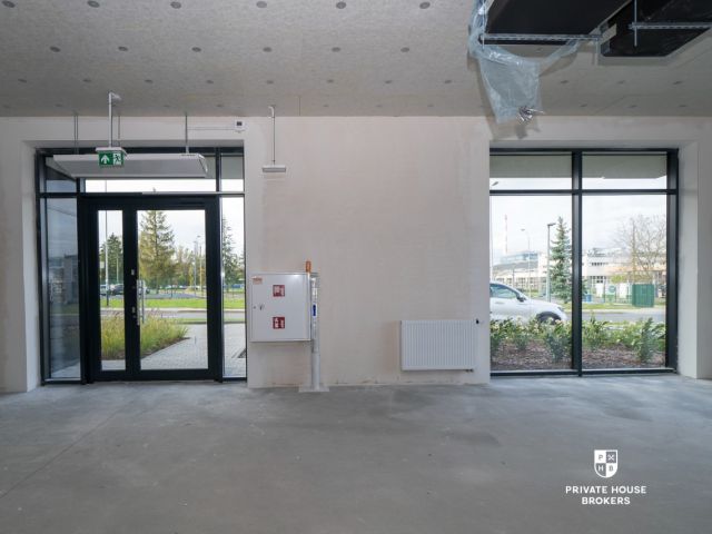 Lokal handlowo- usługowy do wynajęcia Walerego Sławka 178 mkw - Lokal użytkowy - Wynajem - Kraków, Podgórze