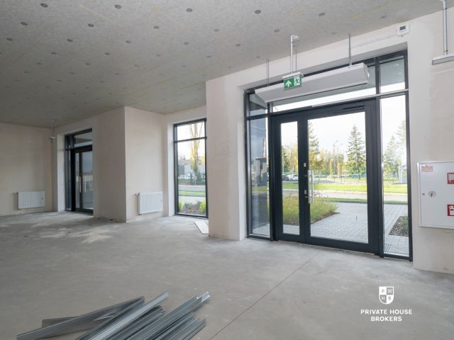 Lokal handlowo- usługowy do wynajęcia Walerego Sławka 178 mkw - Lokal użytkowy - Wynajem - Kraków, Podgórze