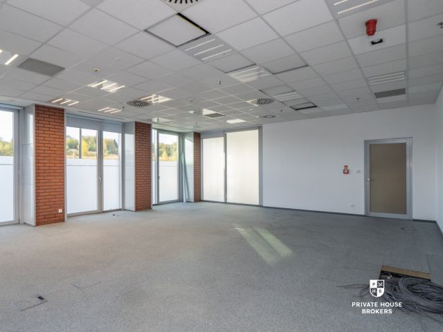 Lokal usługowy 75 mkw - Lokal użytkowy - Wynajem - Kraków, Podgórze / Podgórze Duchackie