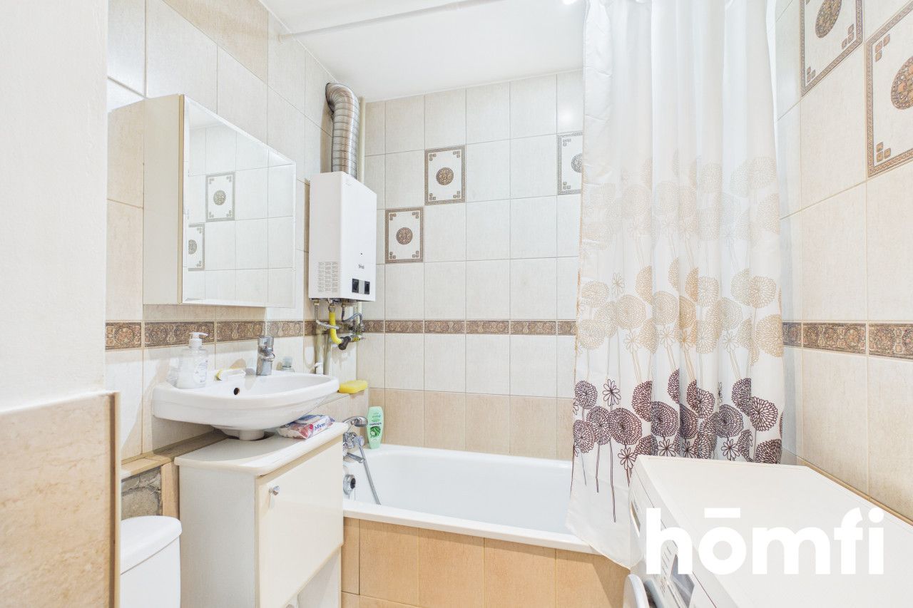 Well-maintained and spacious studio apartment (26.10 m²) - Apartment - Sale - Tychy