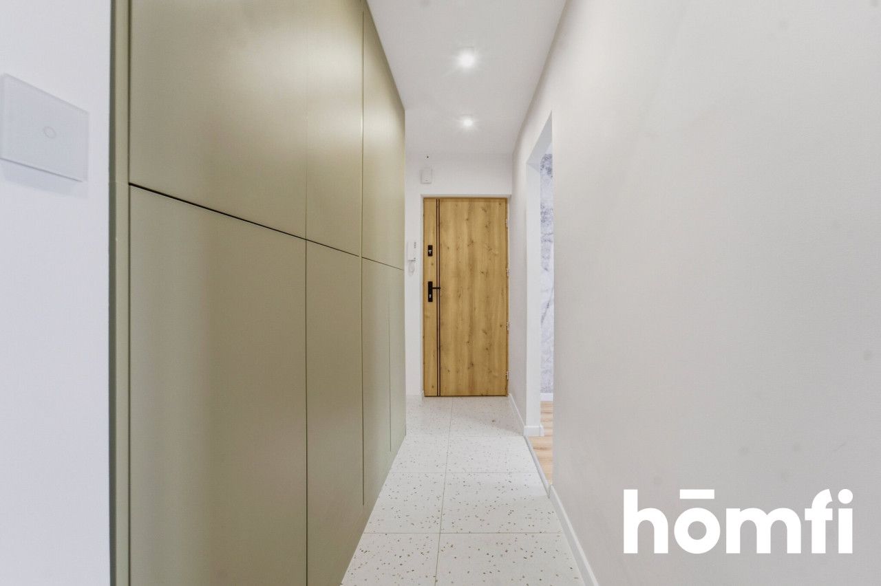 Spacious and modern apartment with a balcony, recently renovated - Квартира - Продаж - Tychy, os. D