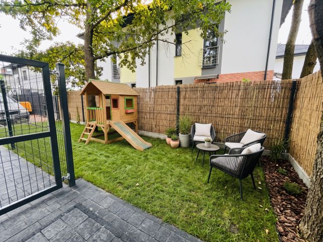 TWO-LEVEL APARTMENT 130.5 SQ M | 2 PARKING SPACES | LARGE BALCONY | NO MONTHLY MAINTENANCE FEE | CLOSE TO THE FOREST - Квартира - Продаж - Wołomiński, Marki