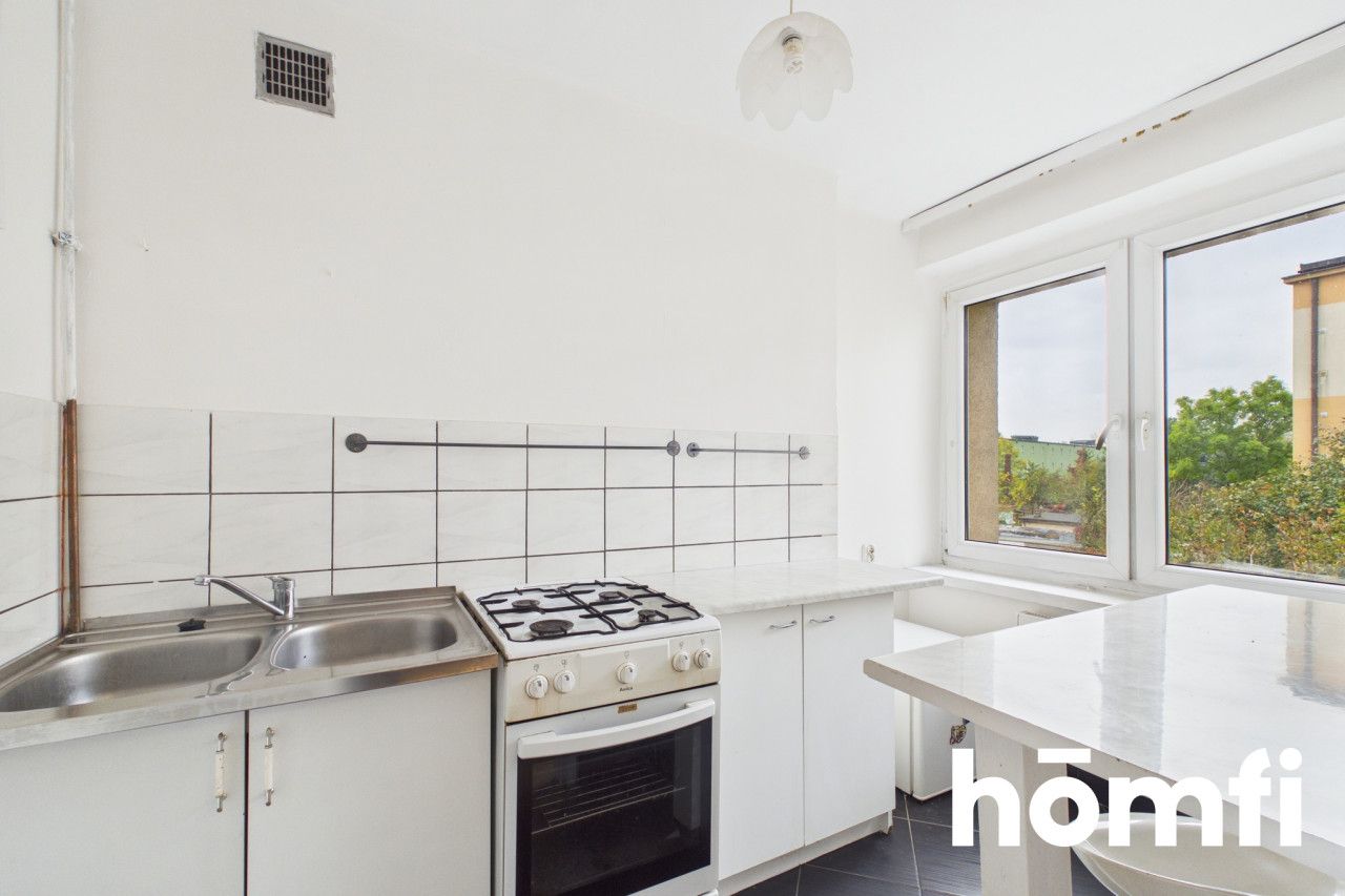 30 sqm in an industrial district of Katowice - Apartment - Sale - Katowice, Załęże