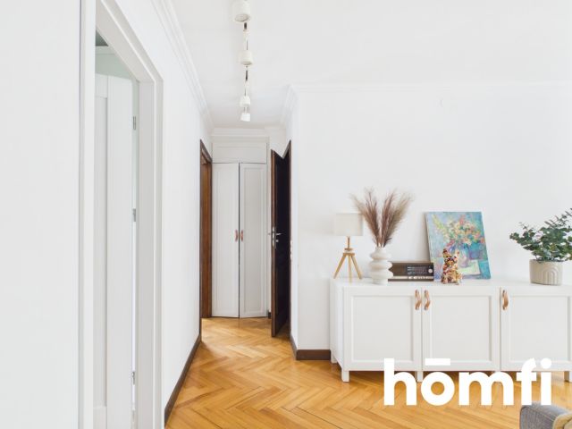 BRIGHT 4 ROOM APARTMENT - FIOŁKOWA STREET | PRĄDNIK CZERWONY - Квартира - Продаж - Kraków, Śródmieście