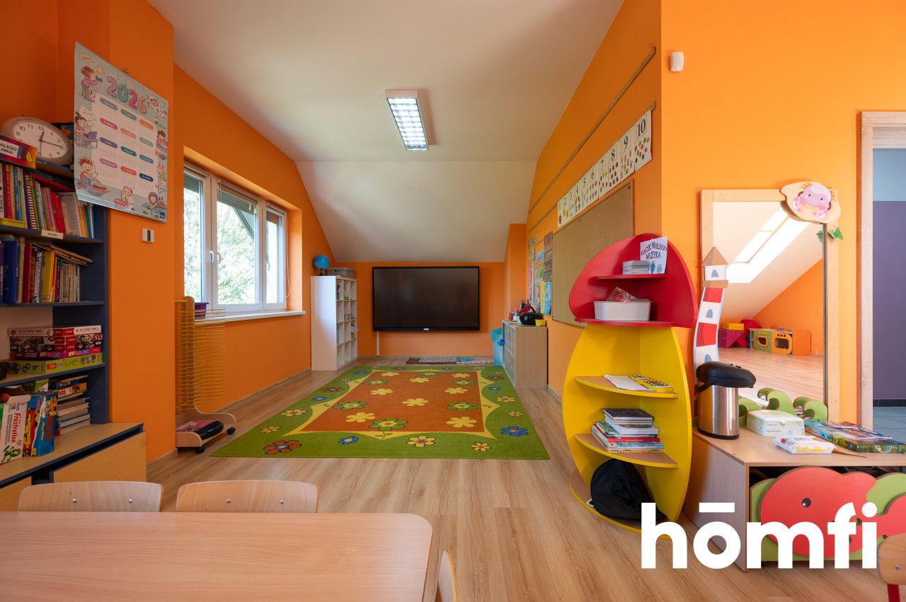 Operating Kindergarten and Nursery Near Kraków - Комерційне приміщення - Продаж - Krakowski, Czernichów / Rybna