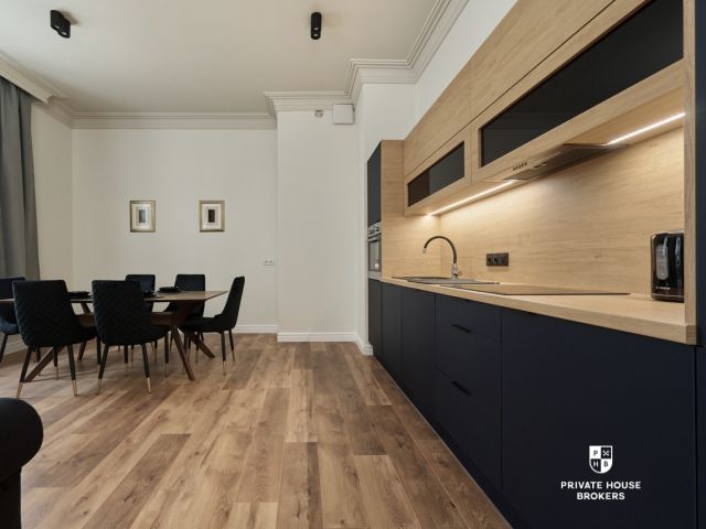 Stunning apartment in a castle, Gardens of Graua - Apartment - Rent - Wrocław, Śródmieście / Plac Grunwaldzki