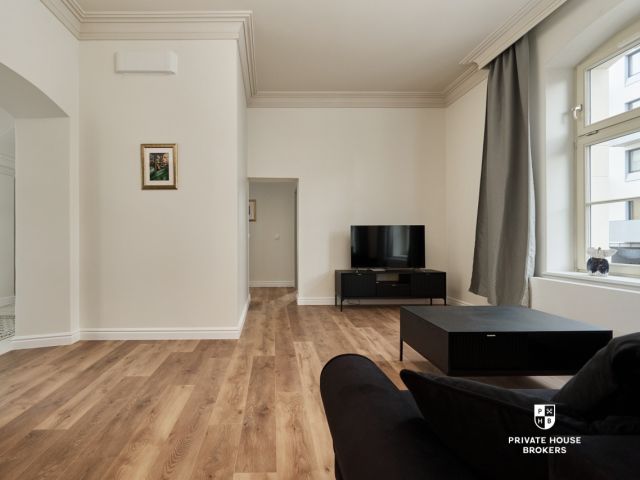Stunning apartment in a castle, Gardens of Graua - Apartment - Rent - Wrocław, Śródmieście / Plac Grunwaldzki
