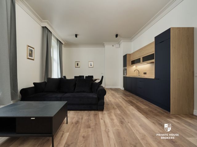 Stunning apartment in a castle, Gardens of Graua - Apartment - Rent - Wrocław, Śródmieście / Plac Grunwaldzki