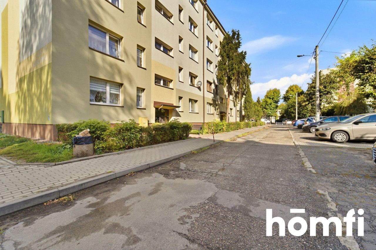 Niwka|Do remontu|52m2 4 pokoje|1.piętro|Parking - Mieszkanie - Sprzedaż - Sosnowiec