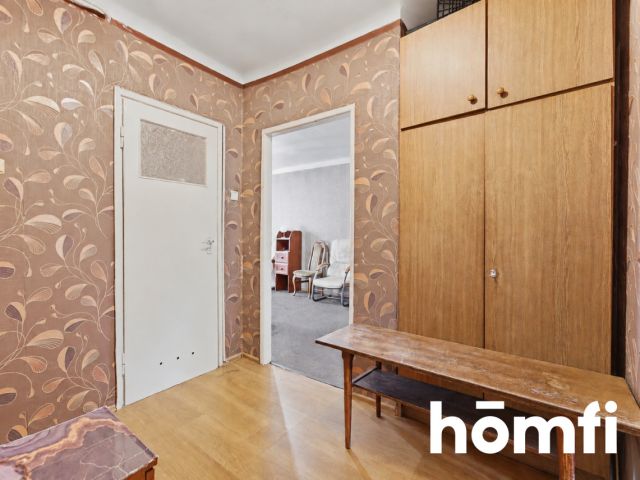 Niwka|Do remontu|52m2 4 pokoje|1.piętro|Parking - Mieszkanie - Sprzedaż - Sosnowiec