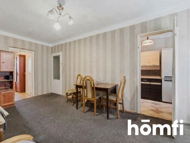 Niwka|Do remontu|52m2 4 pokoje|1.piętro|Parking - Mieszkanie - Sprzedaż - Sosnowiec