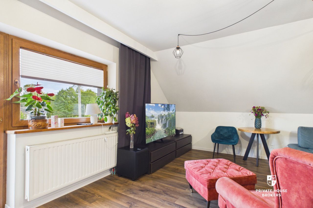 House with two independent apartments and a garage on a 1,436 m² plot | Akacjowa Street - House - Sale - Wielicki, Niepołomice