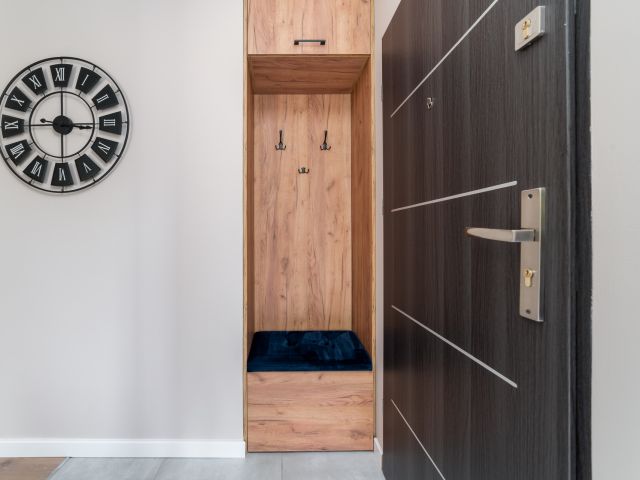 Kawalerka z balkonem i oddzielną kuchnią | 30 m² - Mieszkanie - Wynajem - Łódź, Górna