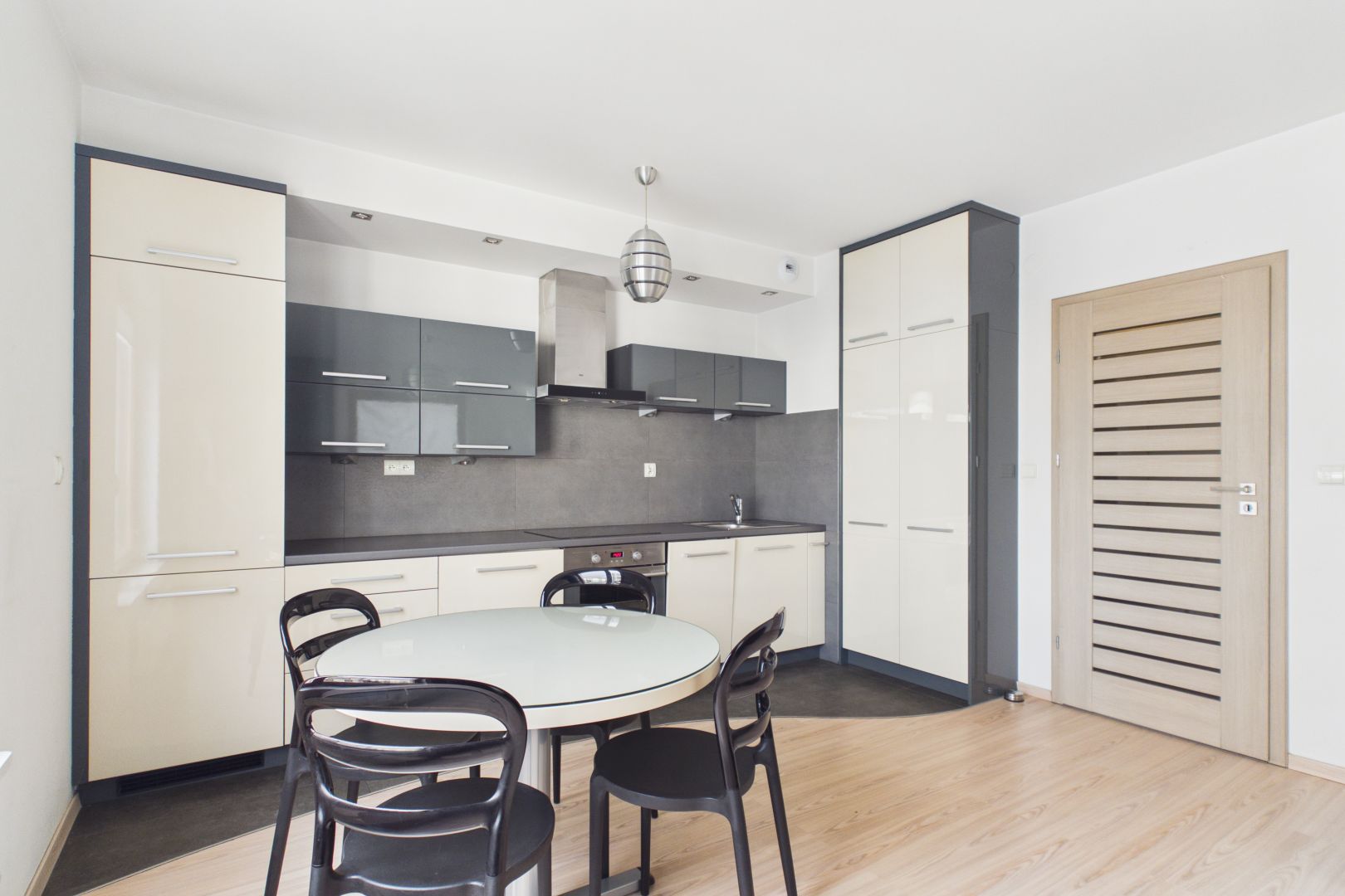 Apartment for rent - Apartment - Rent - Kraków, Śródmieście / Grzegórzki